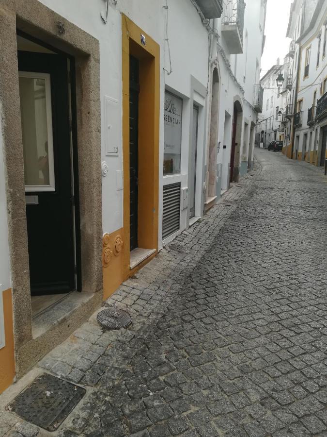 The Sketchers House - Private Art Gallery Évora Dış mekan fotoğraf